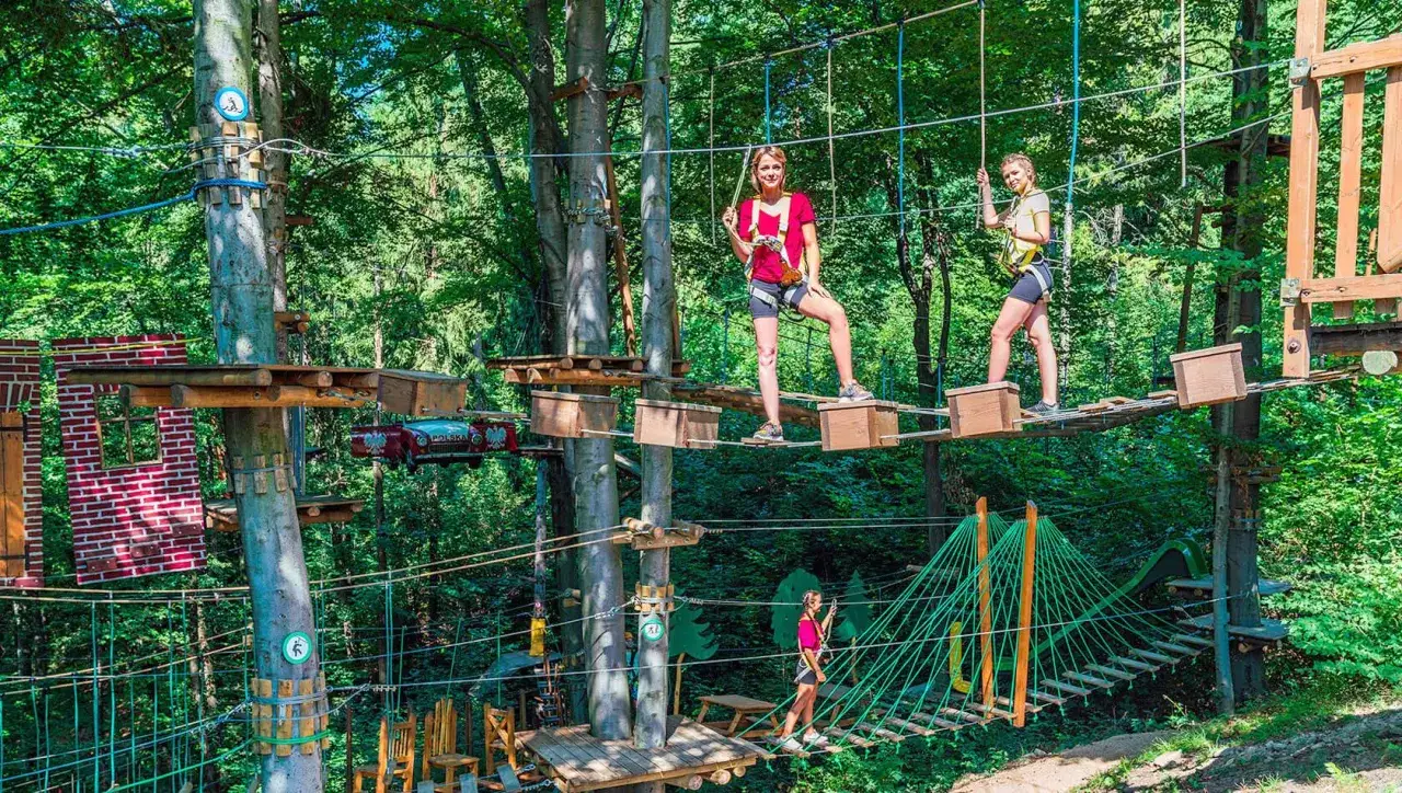 Najlepsze atrakcje nad jeziorem Międzybrodzkim, które musisz poznać