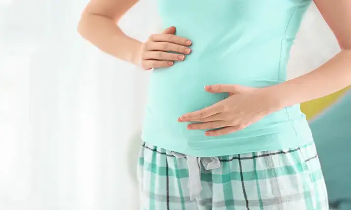 Jak rozpoznać pierwsze ruchy dziecka i nie pomylić ich z bólem