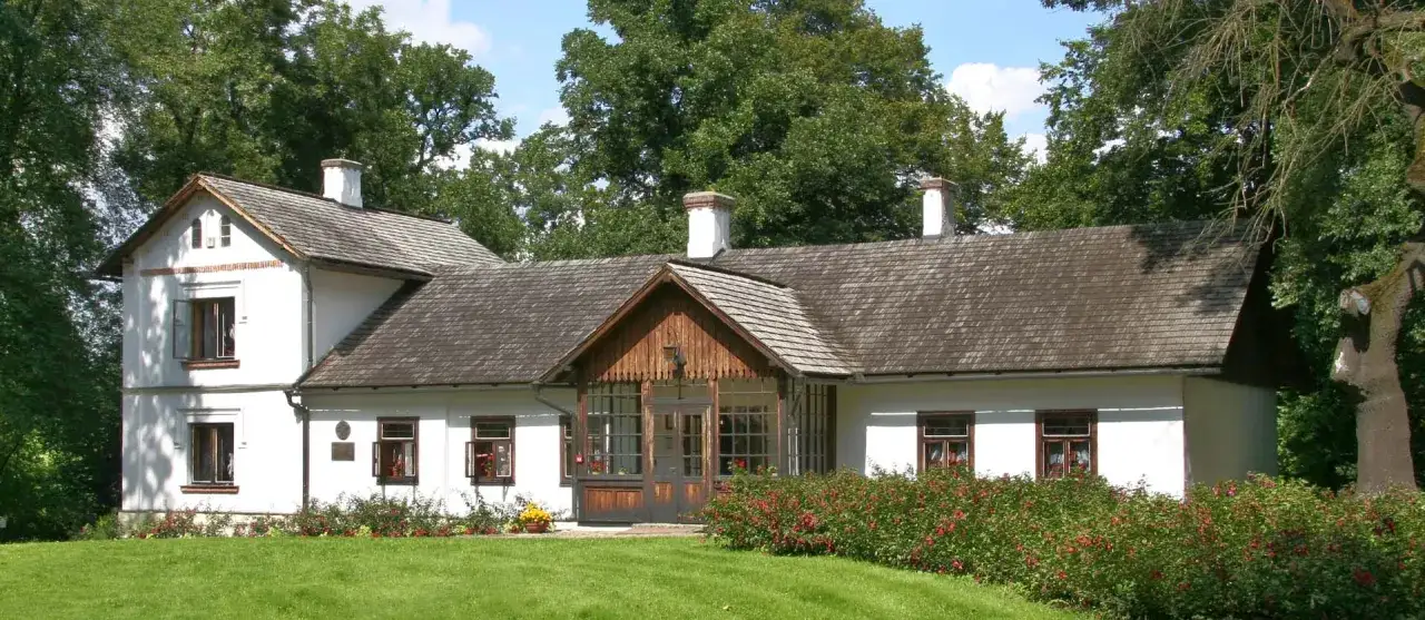 Żarnowiec atrakcje, które zaskoczą i zachwycą każdego turystę