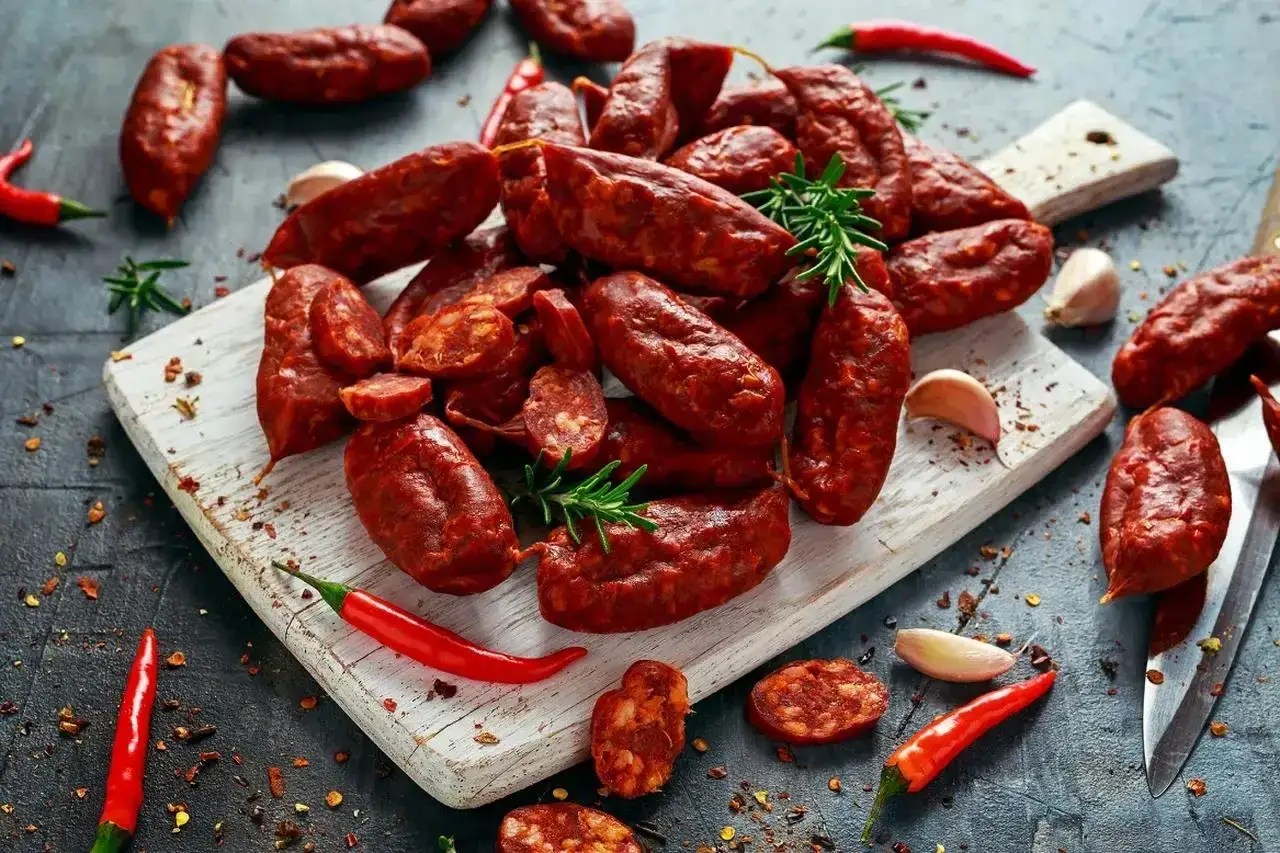 Przepisy na kiełbasę chorizo, które zaskoczą Twoich gości