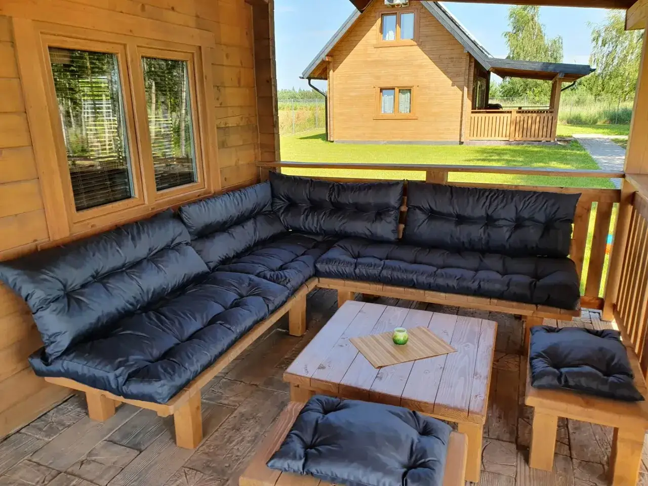 Domki w Orle nad Jeziorem Głuszyńskim – co warto wiedzieć przed rezerwacją?