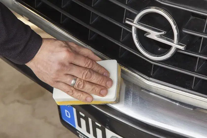 Długotrwały wosk na aucie? Poznaj sekrety pielęgnacji!