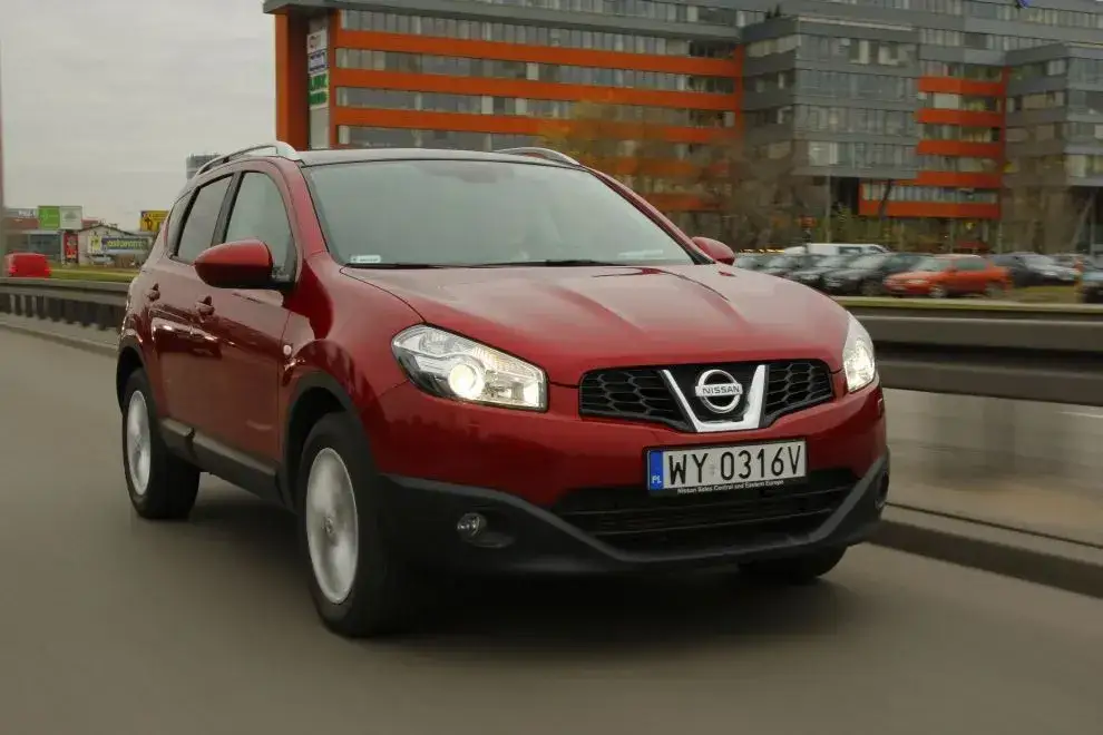 Jaki olej do nissan qashqai 1.6 benzyna? Odkryj najlepsze opcje ochrony silnika