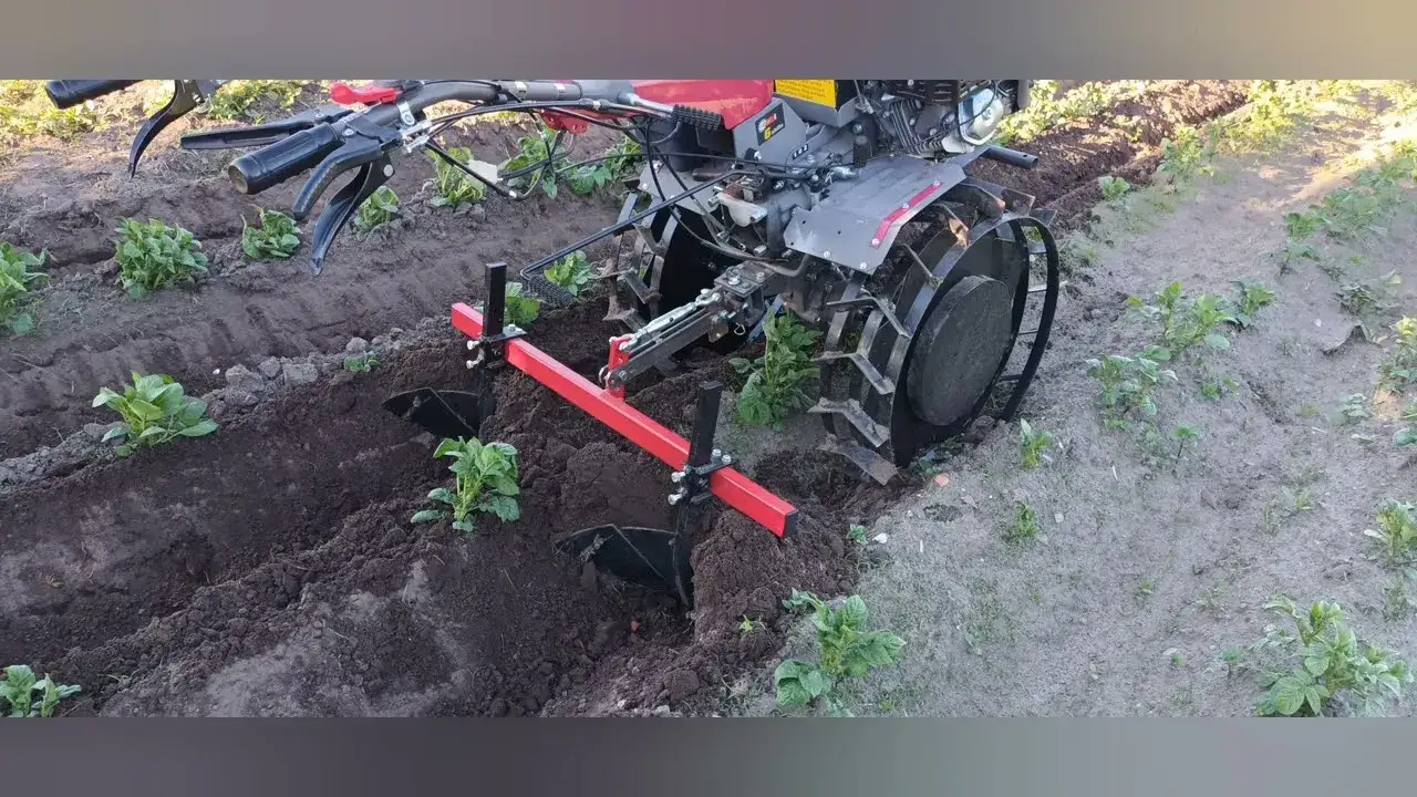 Jak zamontować obsypnik do glebogryzarki? Poradnik krok po kroku