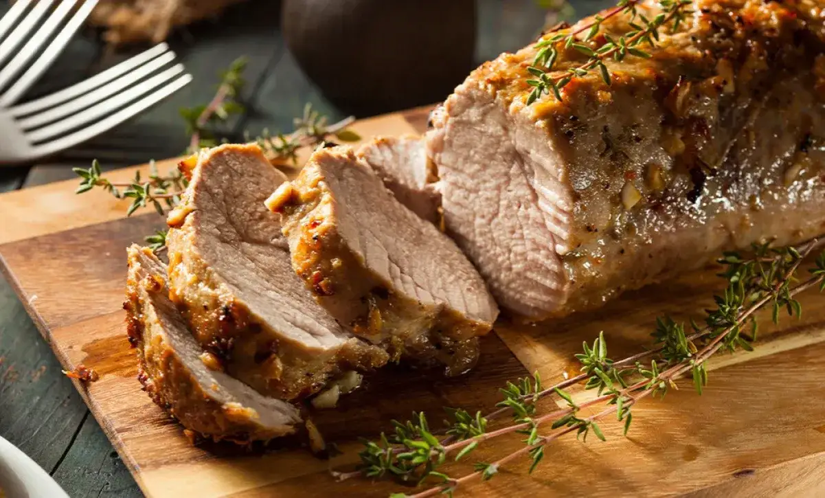 Co można zrobić z polędwiczki wieprzowe? 10 pysznych przepisów, które zaskoczą