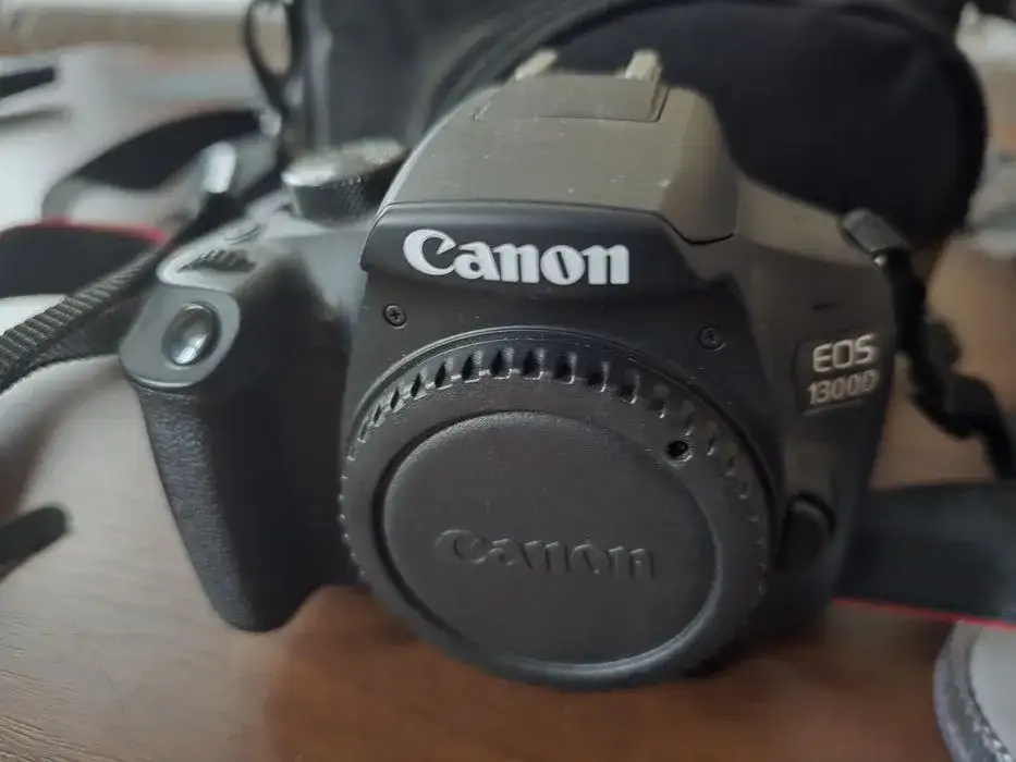 Używana lustrzanka Canon na OLX? Kupuj bezpiecznie i z głową!