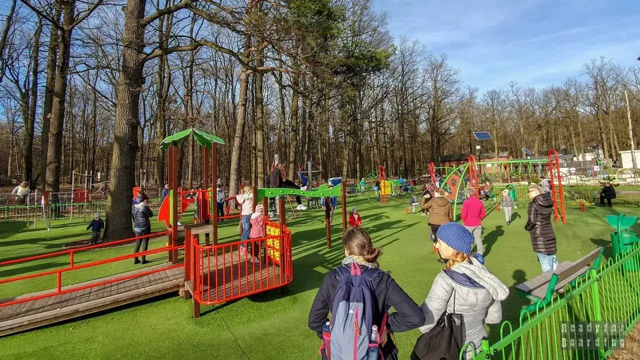 Łódź z dzieckiem: Miasto pełne przygód na każdą pogodę!