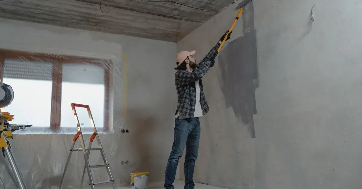 Gruntowanie gładzi przed malowaniem: Klucz do idealnych ścian?