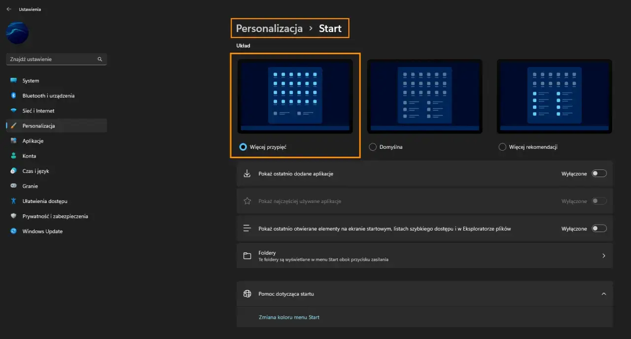 Ustawienia personalizacji menu Start w Windows 11. Można tu zarządzać układem, ostatnio dodanymi i najczęściej używanymi aplikacjami, a także folderami.