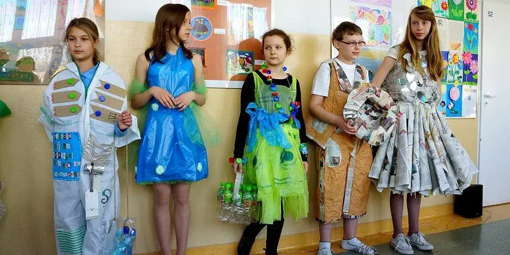 Jak zrobić ubrania z recyklingu i zmniejszyć odpady tekstylne