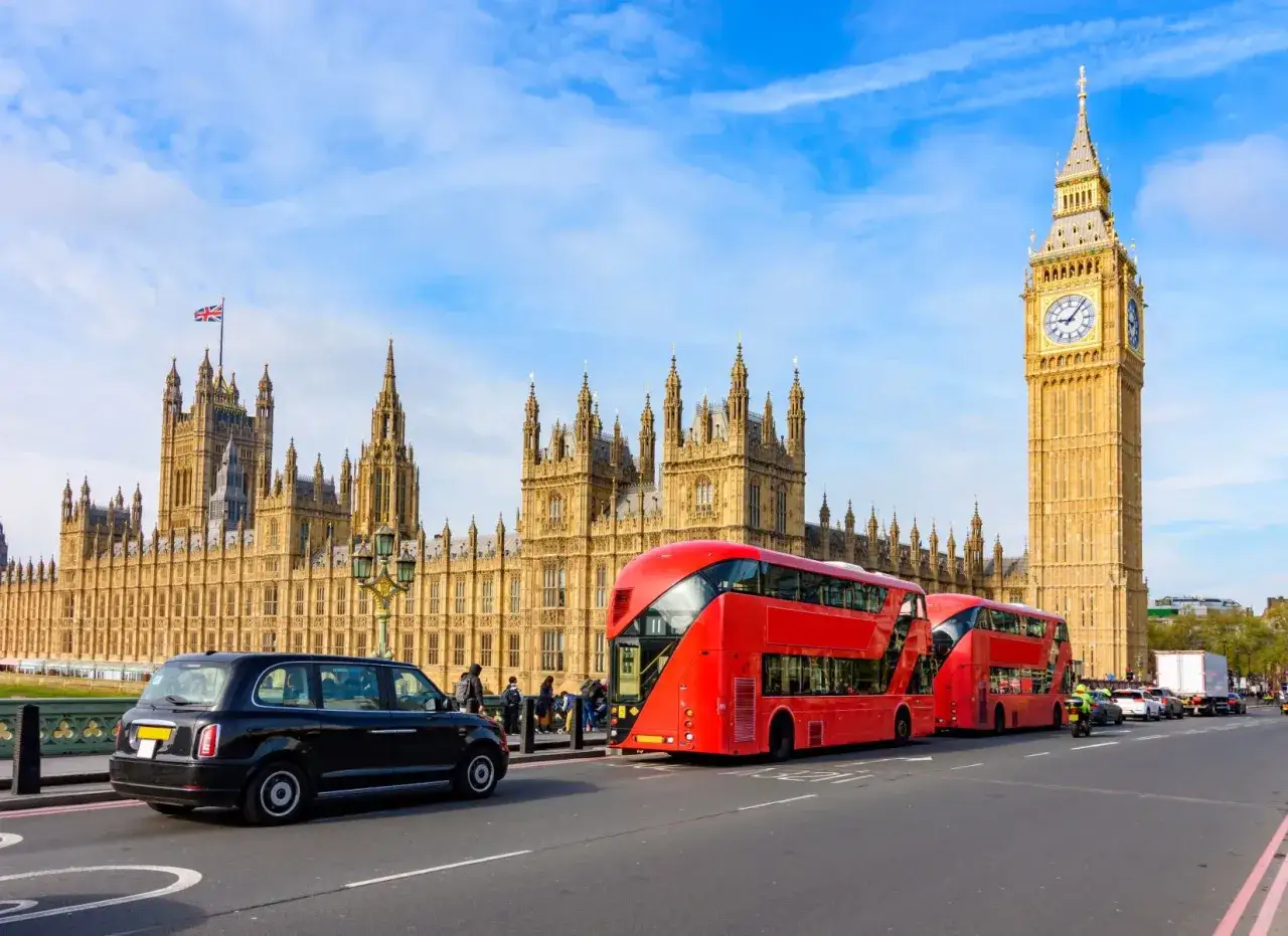 Najciekawsze atrakcje w Anglii, które musisz zobaczyć i odwiedzić