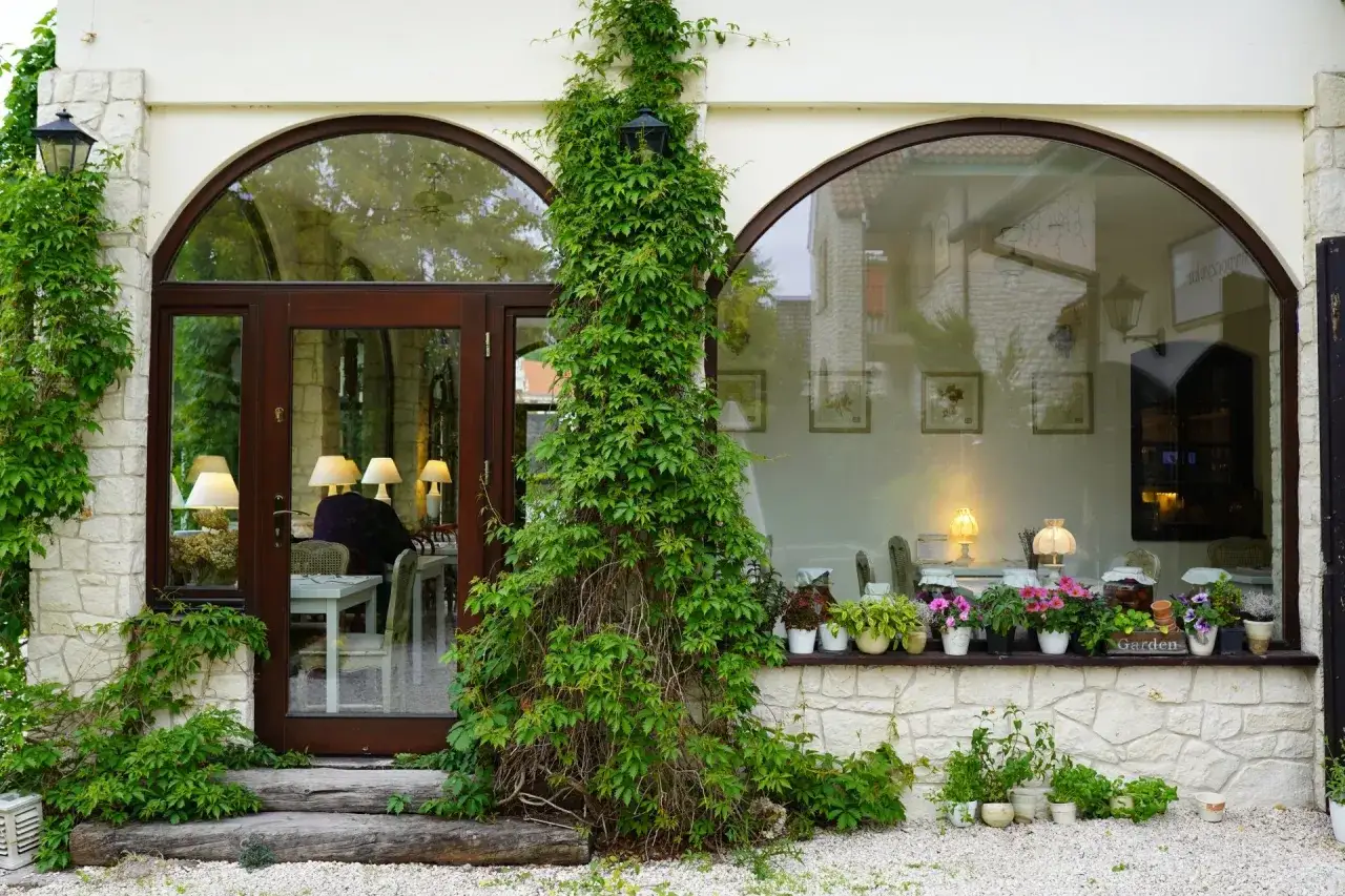 Nałęczów gdzie zjeść - najlepsze miejsca na smaczny posiłek