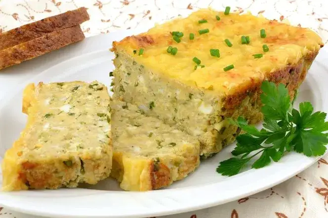 Z czym jeść pasztet? Odkryj najlepsze dodatki do smaku