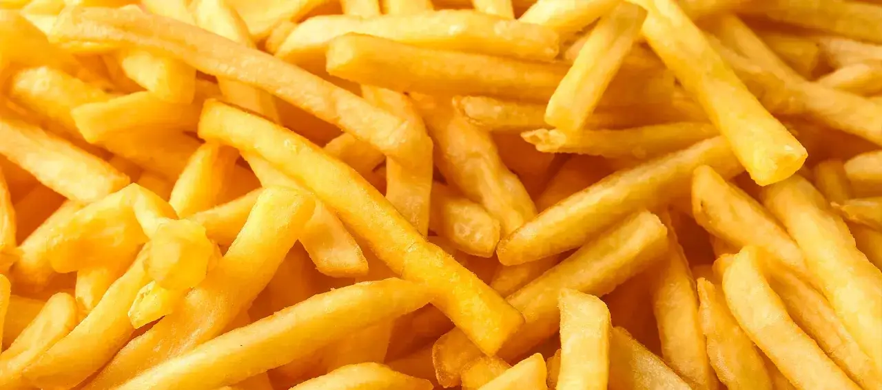 Kto wymyślił frytki? Prawda o ich pochodzeniu i kontrowersjach