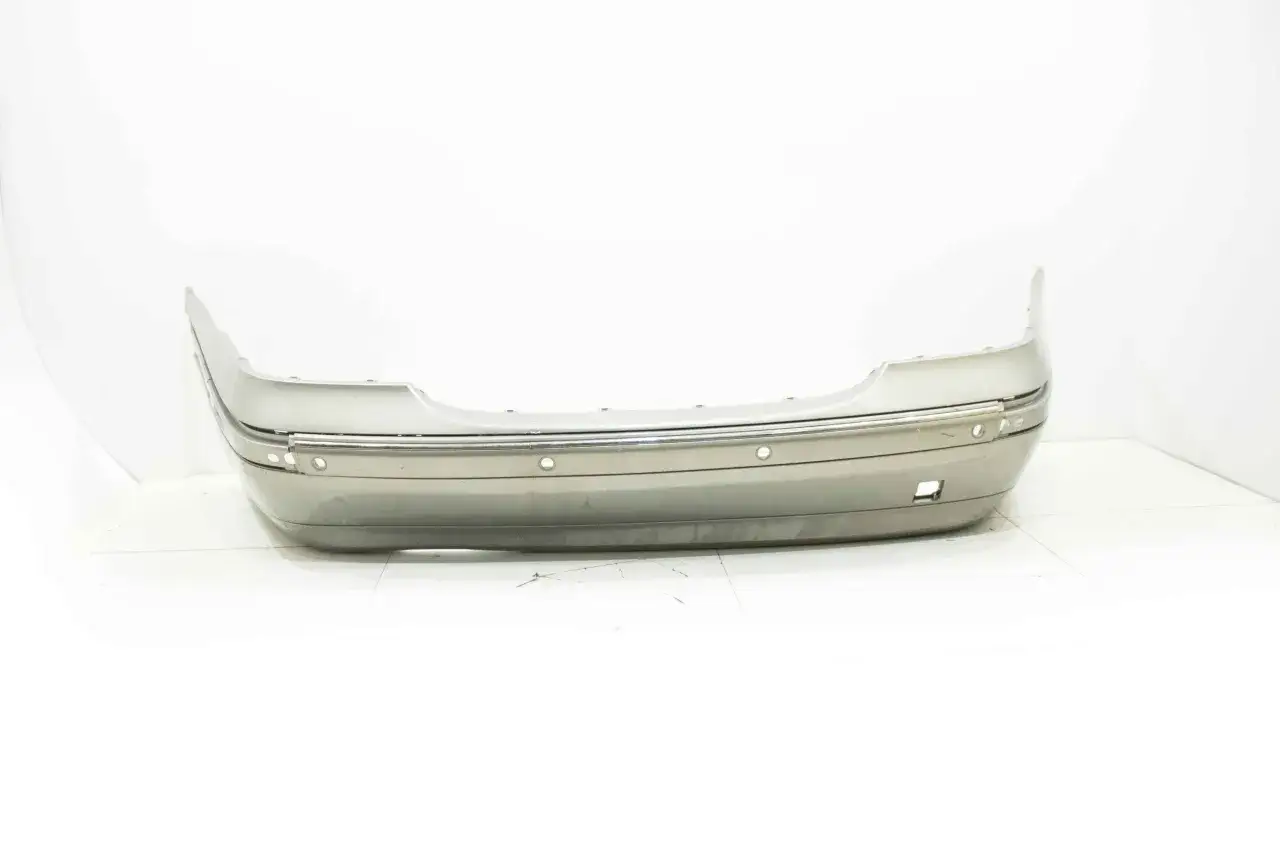 Jak zdjąć tylny zderzak Mercedes W203 - proste kroki i porady