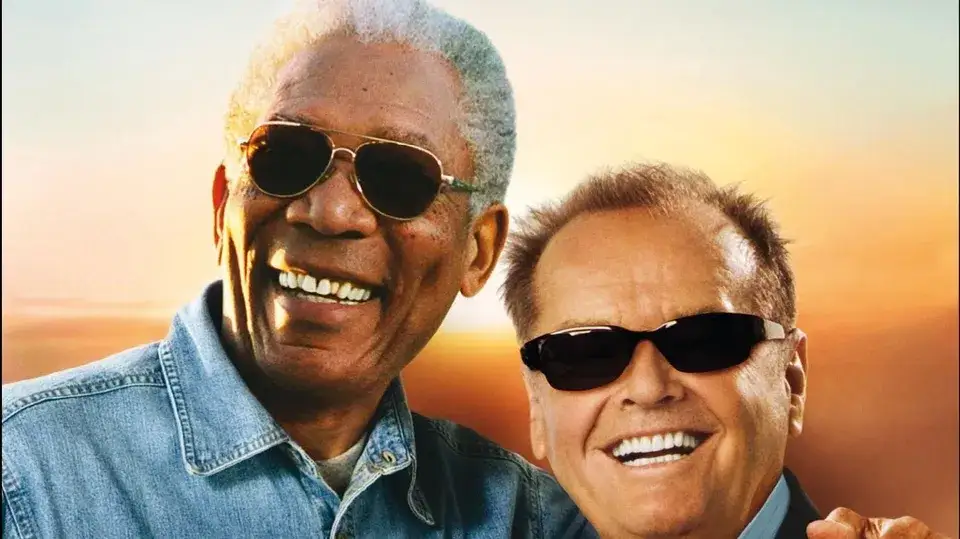 Recenzja filmu Choć goni nas czas: emocje, humor i mieszane opinie