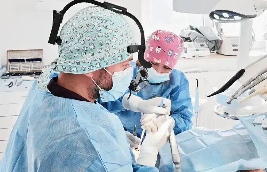 Czy dentysta może dać zwolnienie? Kiedy i jak uzyskać L4 od stomatologa