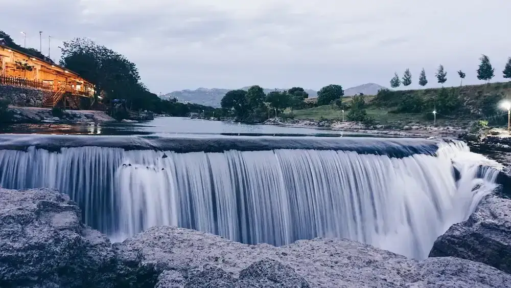 Atrakcje Podgorica – odkryj niezapomniane miejsca i historie