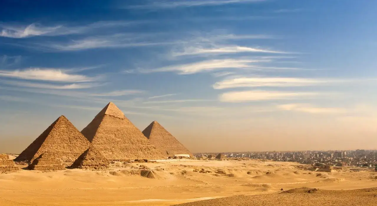 Egipt: Idealna pora roku, która zachwyci i nie zniszczy budżetu