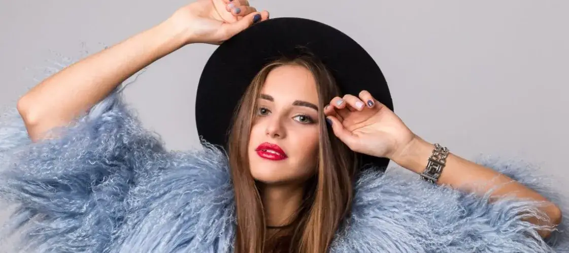 Na czym polega praca modelki? Wymagania i wyzwania w zawodzie