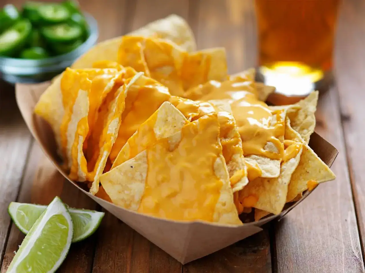 Nachos con queso: La guía para que queden cremosos y crujientes