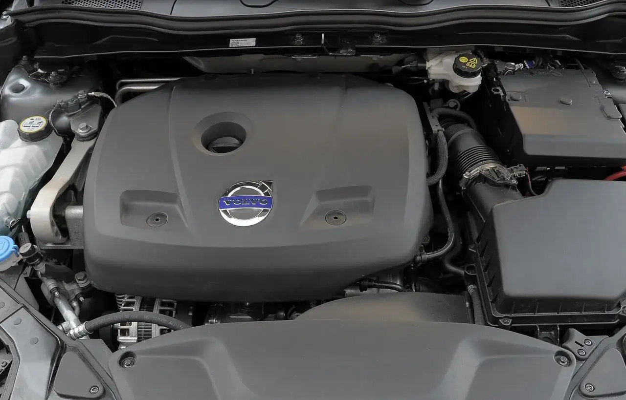 Volvo V40 jaki silnik wybrać? Porównanie, opinie i problemy silników