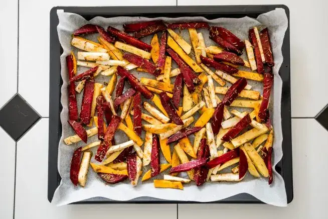 Z czego robi się frytki? Odkryj nietypowe warzywa do frytek