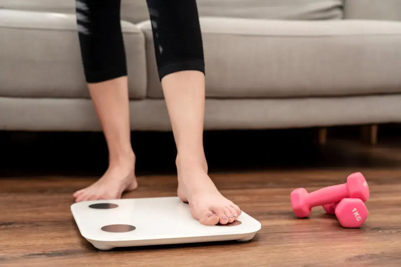 Dlaczego waga stoi? Poznaj 7 ukrytych przyczyn braku postępów