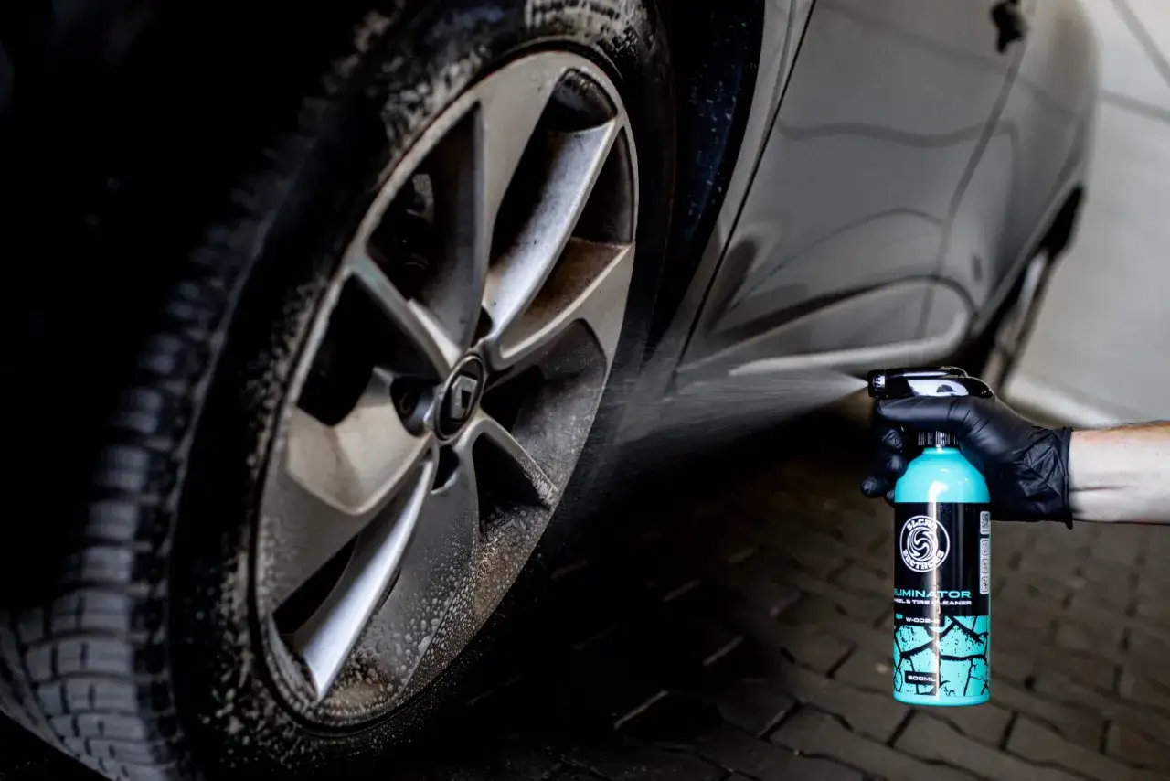 Skuteczne sposoby na czyszczenie felg aluminiowych bez uszkodzeń