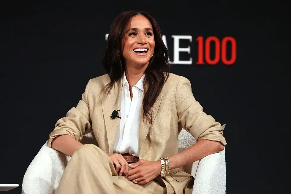 Meghan Markle: stylizacje, cichy luksus i jak odtworzyć jej elegancję