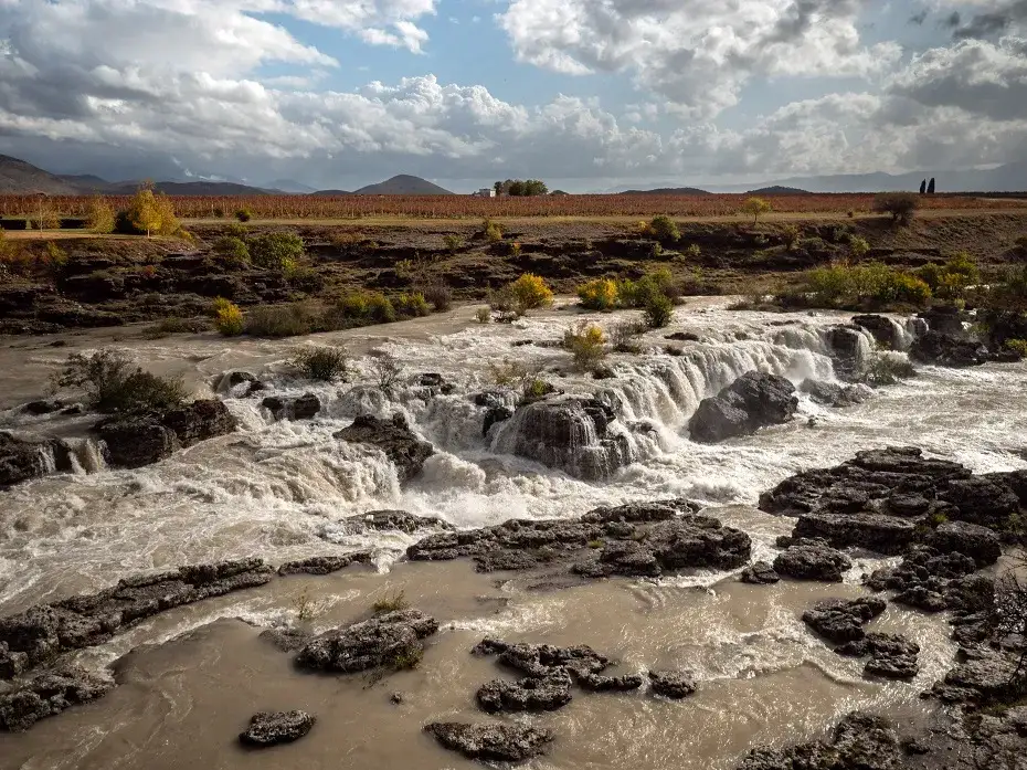 Dobra Voda: Co warto zobaczyć? Niezapomniane wakacje w Czarnogórze