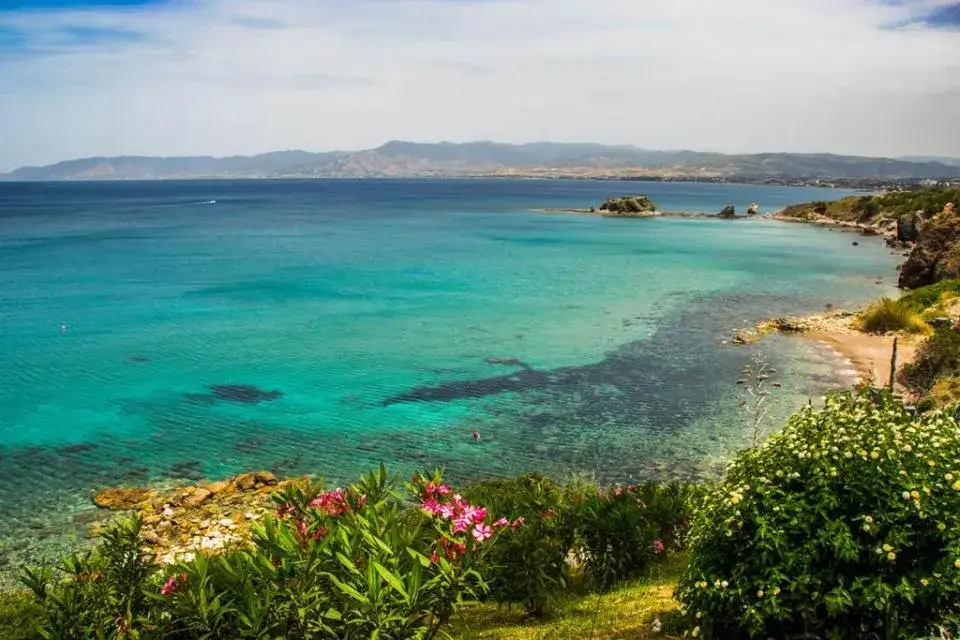 Cypr kiedy jechać: najlepszy czas na udane wakacje bez tłumów