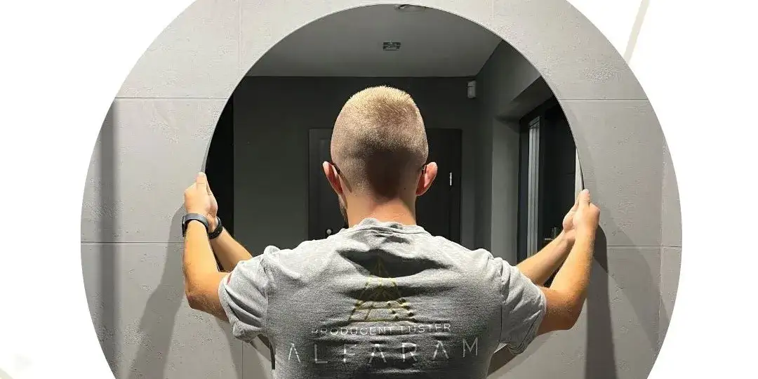 Lustro podświetlane jak podłączyć: uniknij typowych błędów montażu