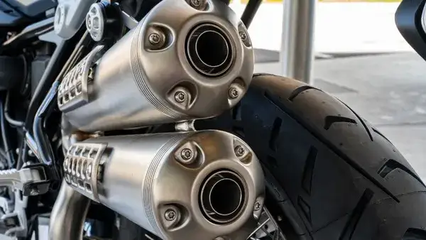Jak strzelać z wydechu w motocyklu bez ryzyka uszkodzenia silnika