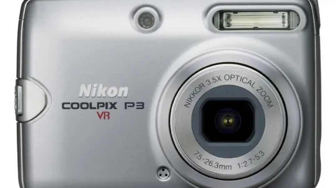 Jak wyłączyć lampę błyskową w aparacie Nikon – proste kroki dla każdego modelu