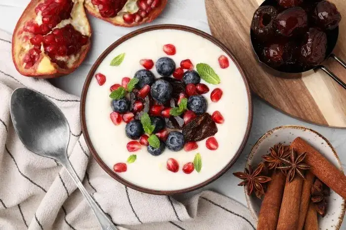 Czy kasza manna tuczy? Sprawdź kalorie, IG i zdrowe przepisy