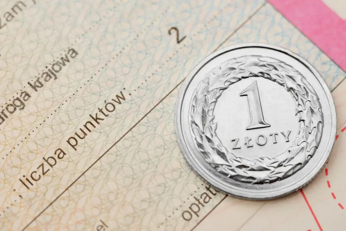 Ile punktów karnych za pasy? Sprawdź, zanim stracisz prawo jazdy