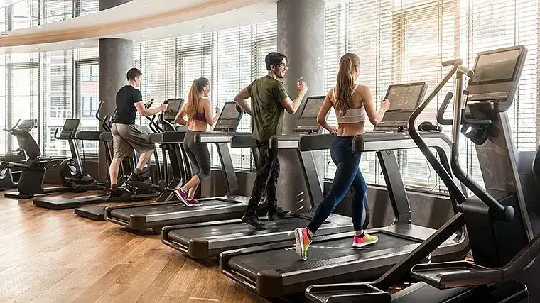 Jak zacząć treningi na siłowni i uniknąć najczęstszych błędów