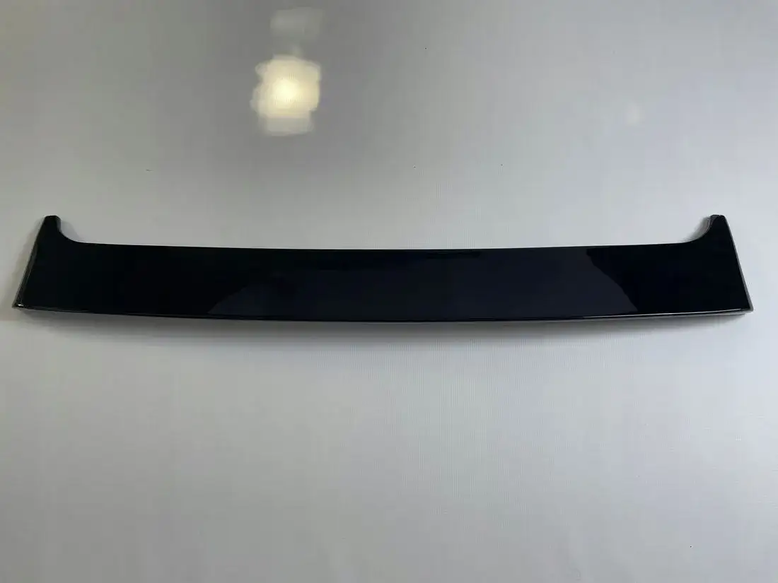 Spoiler do BMW E61: Wybierz idealny i odmień swoje kombi!