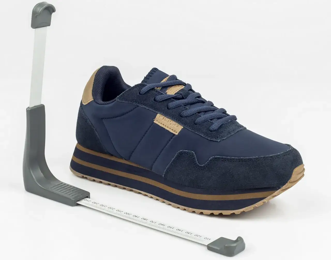 8,5 jaki to rozmiar buta? Porównanie z EU 41 i innymi systemami