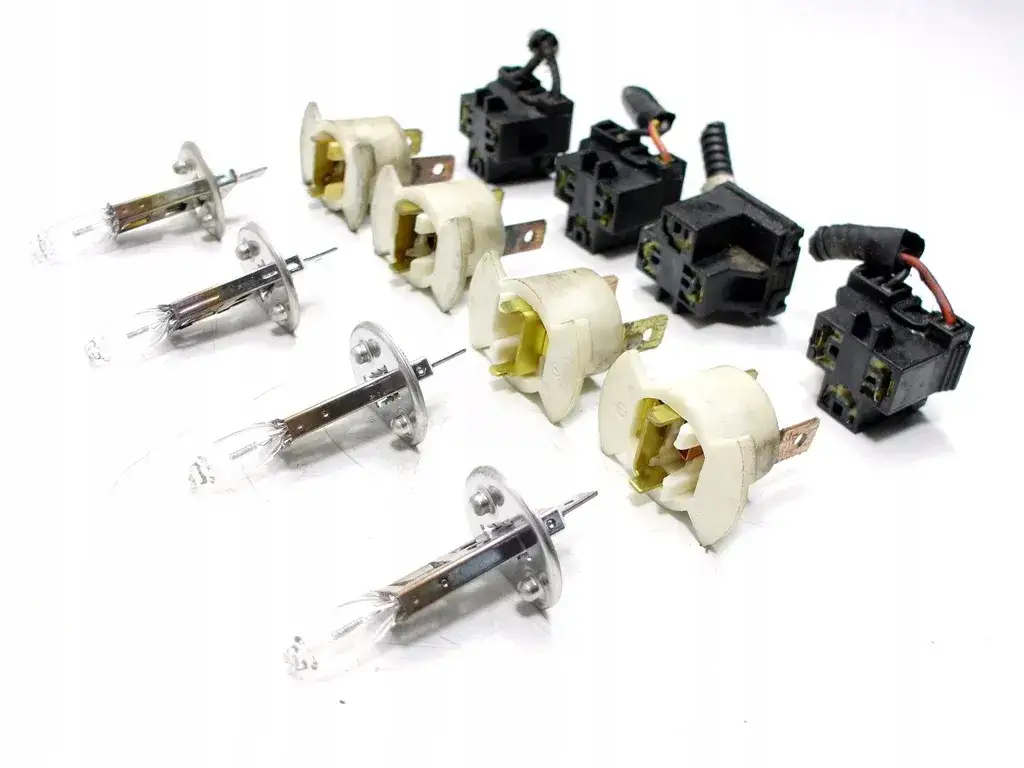 Jakie żarówki do hondy crv ii - uniknij błędów przy wyborze