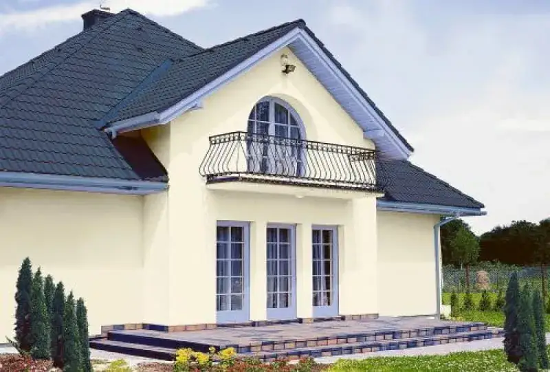 Struktura czy farba na elewacje? Unikaj kosztownych błędów przed remontem