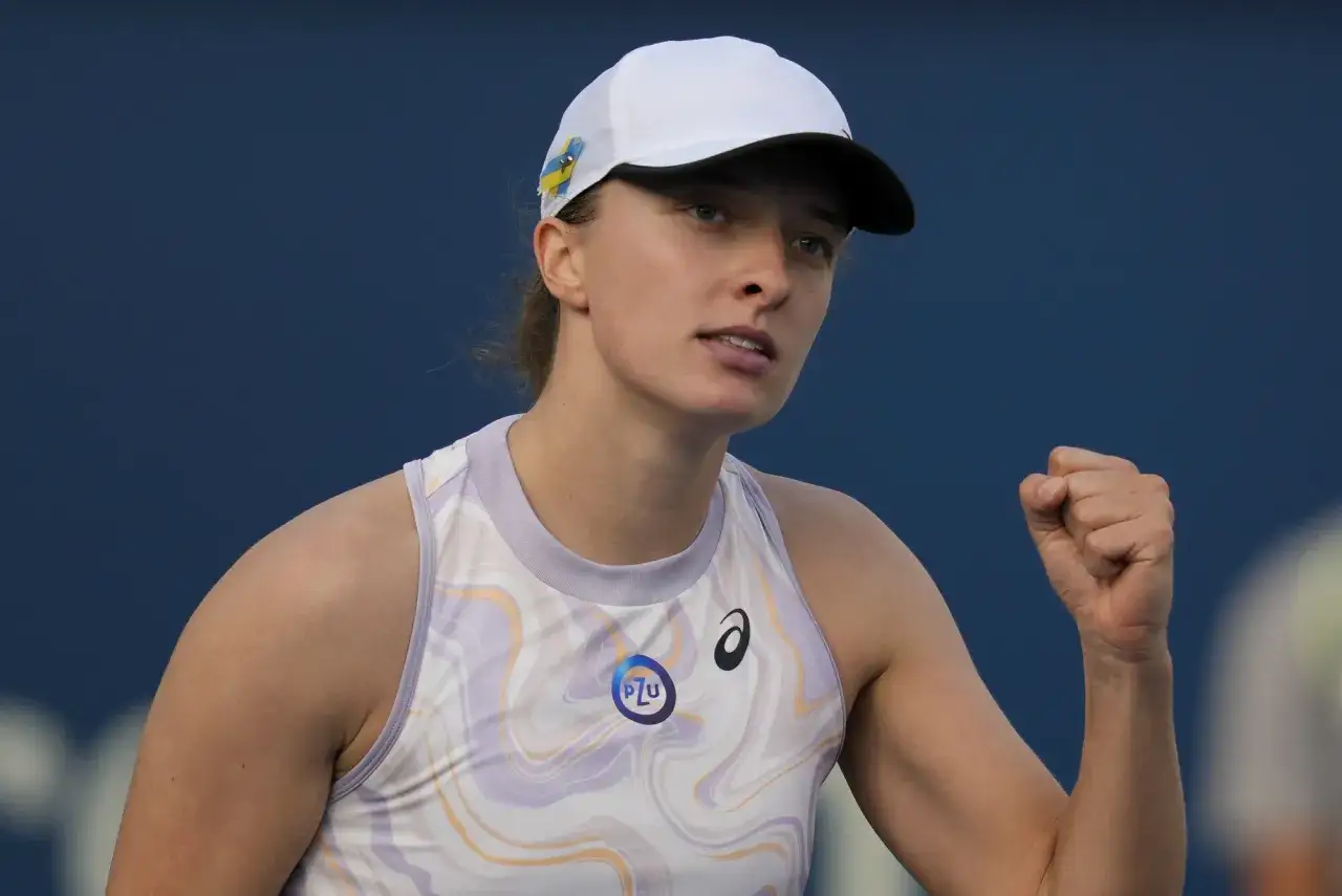 Kto ubiera Igę Świątek? Poznaj sponsora technicznego i kulisy