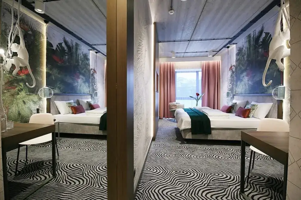 Hotel blisko Afrykarium Wrocław? Wybierz idealny nocleg!