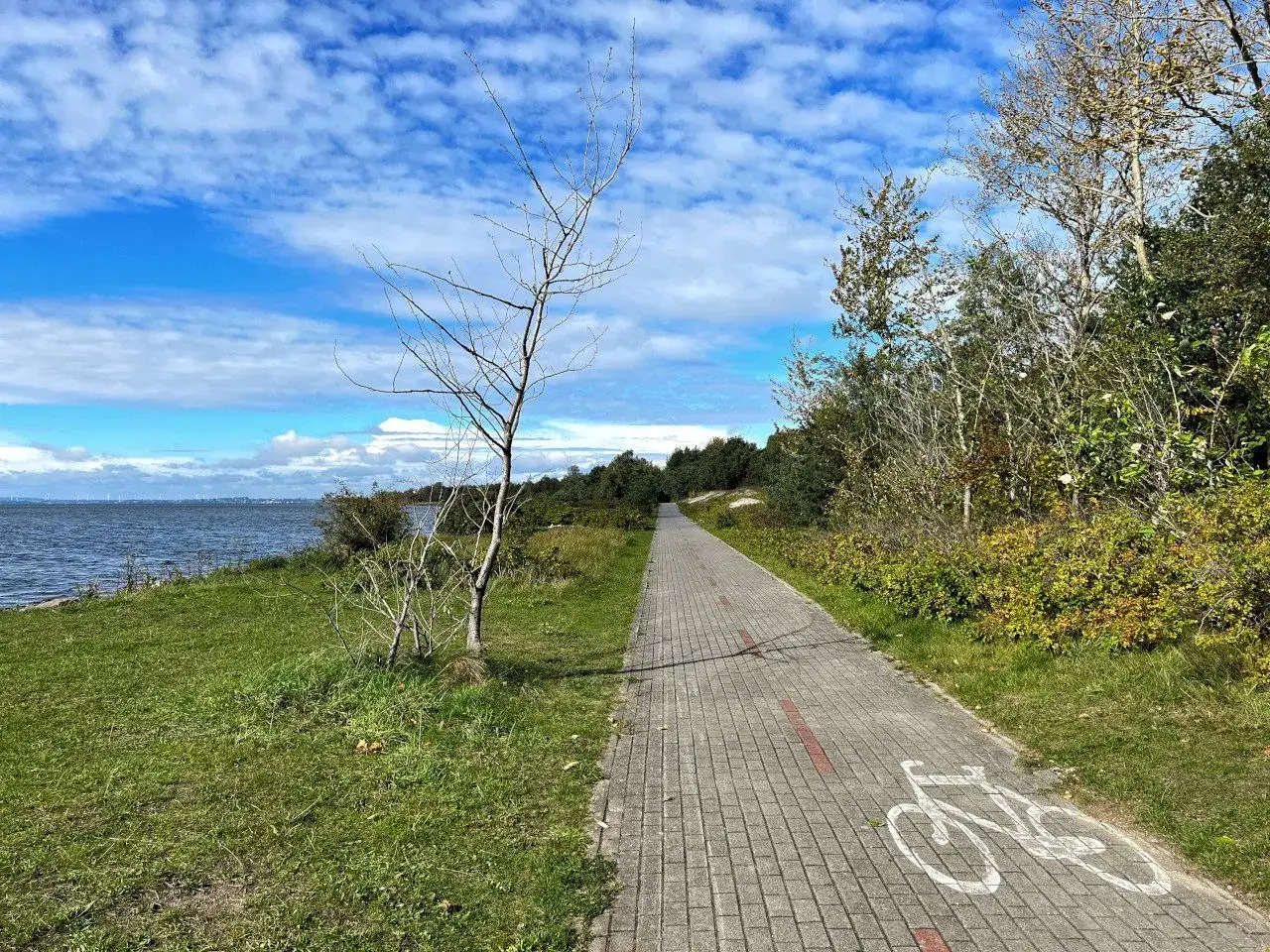 Jurata co warto zobaczyć: najpiękniejsze atrakcje i miejsca do odwiedzenia