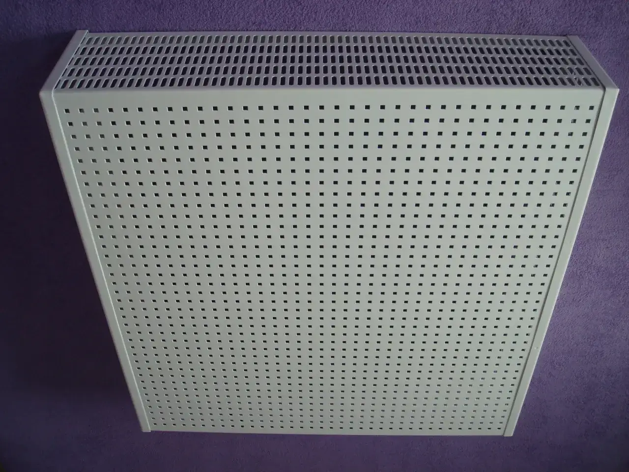 Osłona na grzejnik żeliwny: Jakie osłony są najlepsze dla żeliwnych grzejników?