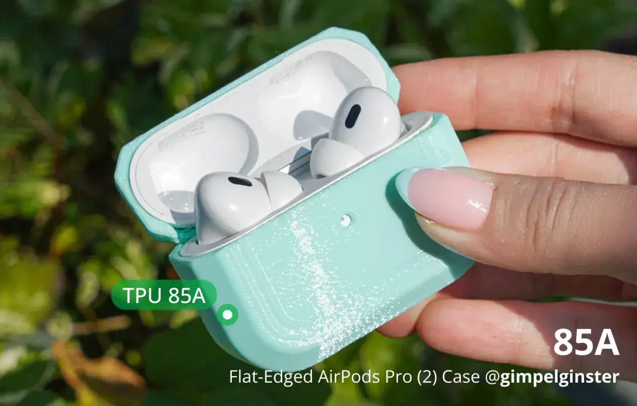Miętowe etui na AirPods Pro (2) z TPU 85A. To materiał, który zapewnia elastyczność i wytrzymałość.