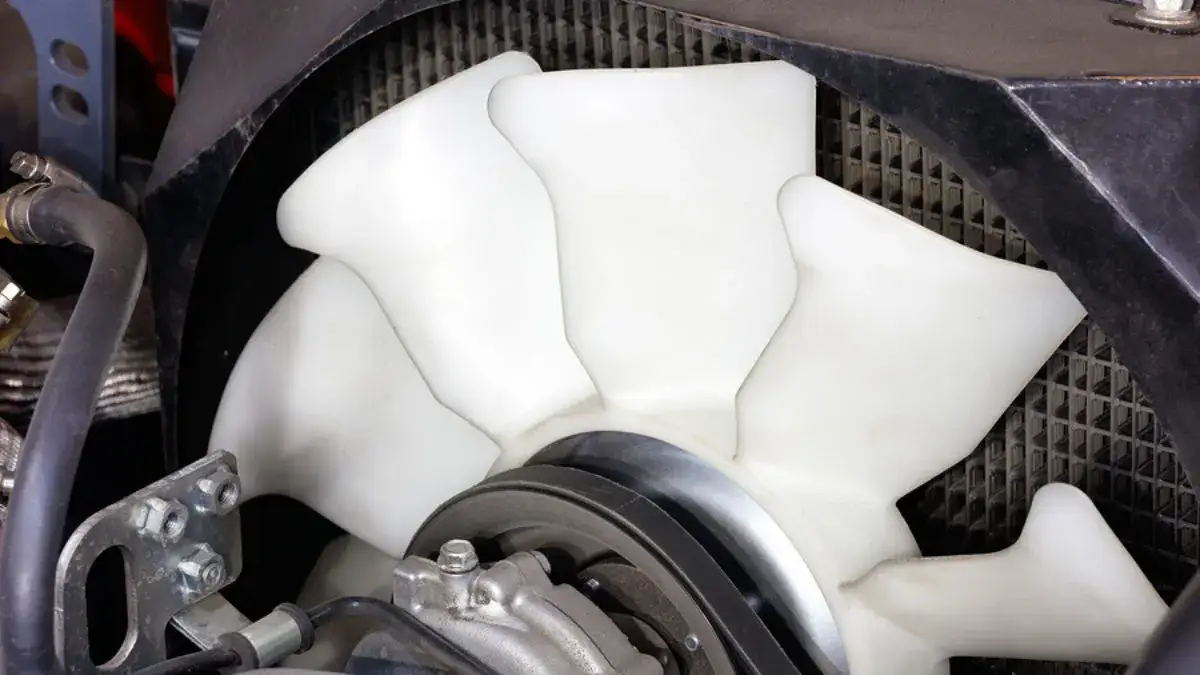 Dlaczego nie włącza się wentylator chłodnicy? Oto najczęstsze przyczyny