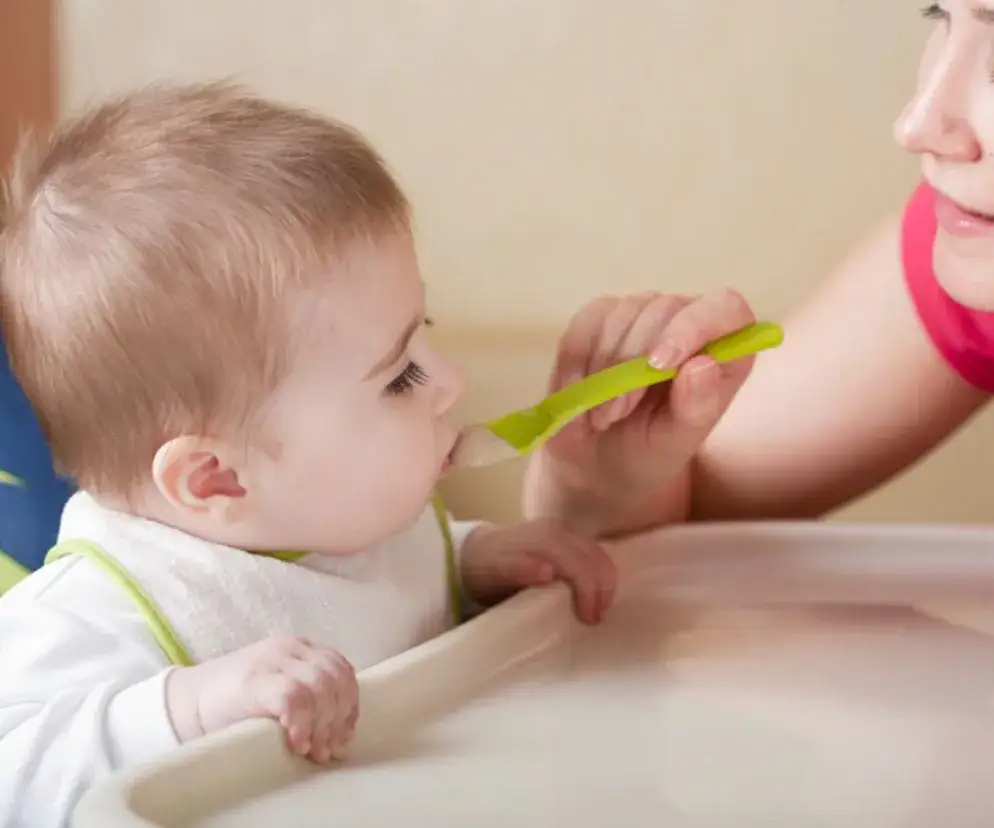 Czy kleik kukurydziany może uczulać? Objawy i bezpieczeństwo dla dzieci