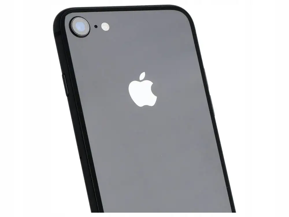 Iphone 8 ile ramu: Czy 2 GB wystarczy do codziennego użytku?